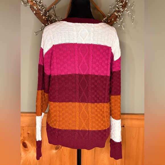 St. John's Bay Pullover Color-block Striped V-Neck Sweater NWT size Small - Picture 10 of 13